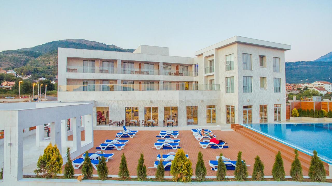 Kosher Hotel Franca Τίβατ Εξωτερικό φωτογραφία